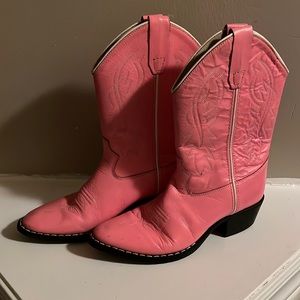 Girls pink cowboy boots